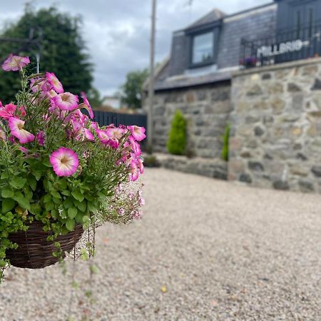 Millbrig Country Apartment Oldmeldrum Bagian luar foto